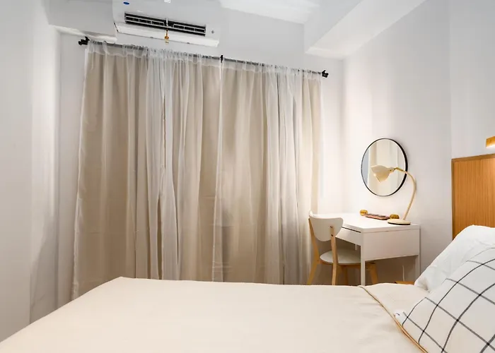 Brand New Japandi - Modern 1 Bedroom Walk To Moa * Manila