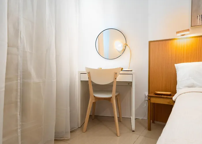 Brand New Japandi - Modern 1 Bedroom Walk To Moa * Manila