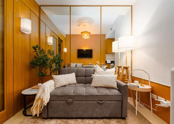 Brand New Japandi - Modern 1 Bedroom Walk To Moa Apartment