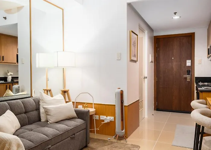 Brand New Japandi - Modern 1 Bedroom Walk To Moa *